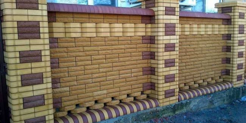 Тухла ограда - как да изберем дизайн и да направите ограда правилно (125 снимки + видео)